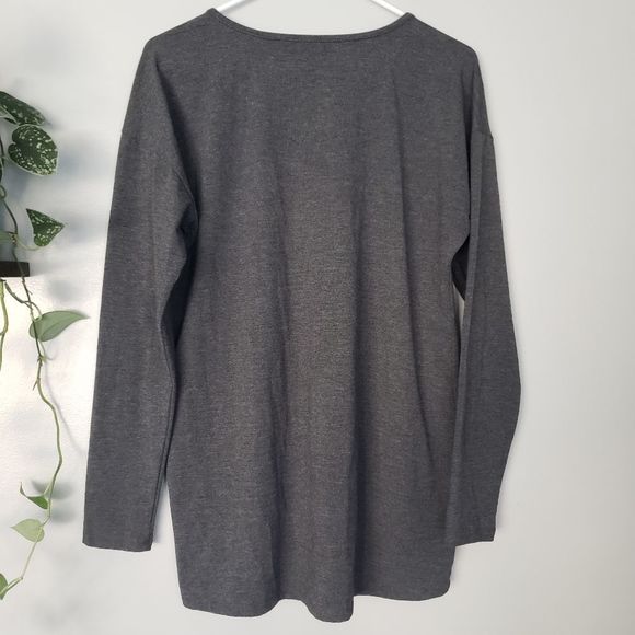 𝅺TRICOTTO Grey long sleeve top shirt medium - Picture 3 of 5
